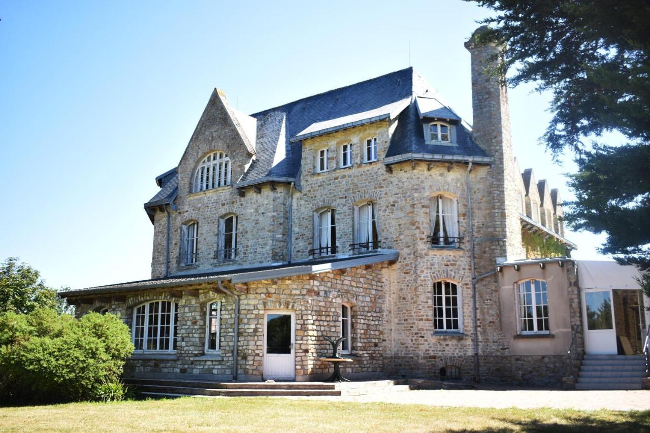 Château de Surville Surville (Manche) Exterior foto